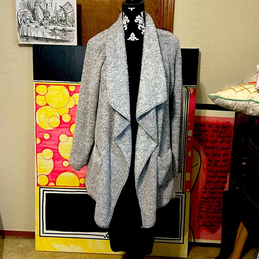 Beautiful soft cardigan